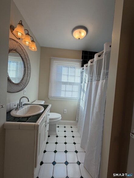 Building Photo - 67 Rockwell Ave