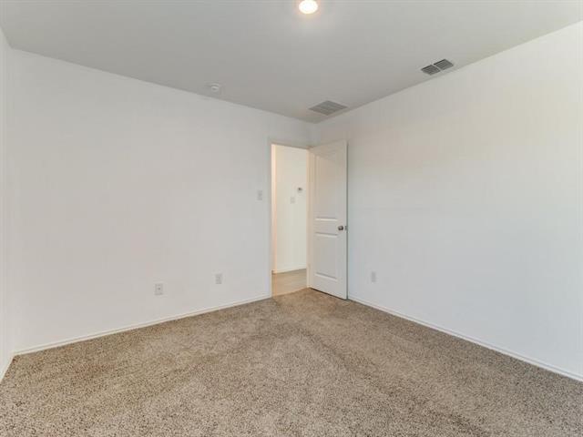 Building Photo - 3112 Coyote Way
