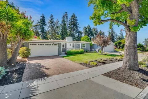 Building Photo - Charming 2-Bedroom Home for Rent
