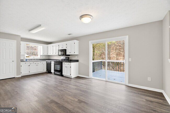 Building Photo - 5205 Maltdie Ct NE