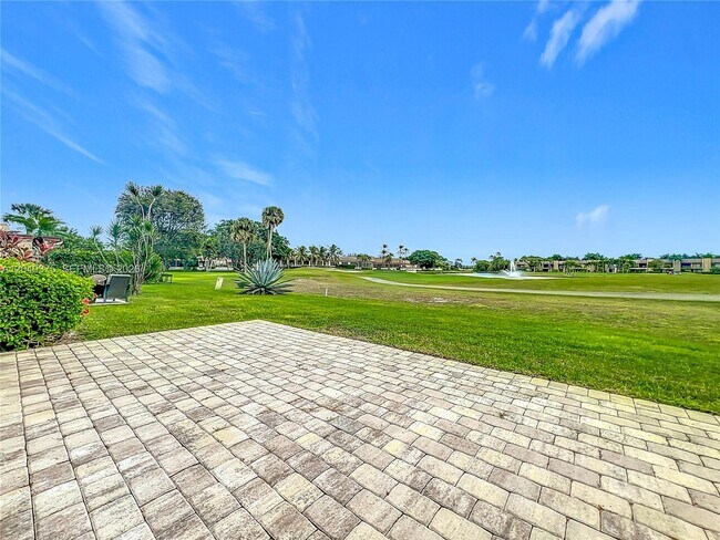 Building Photo - 4545 Luxemburg Ct