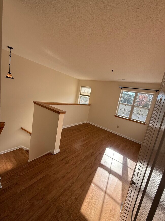 Building Photo - 504 Water Course Row