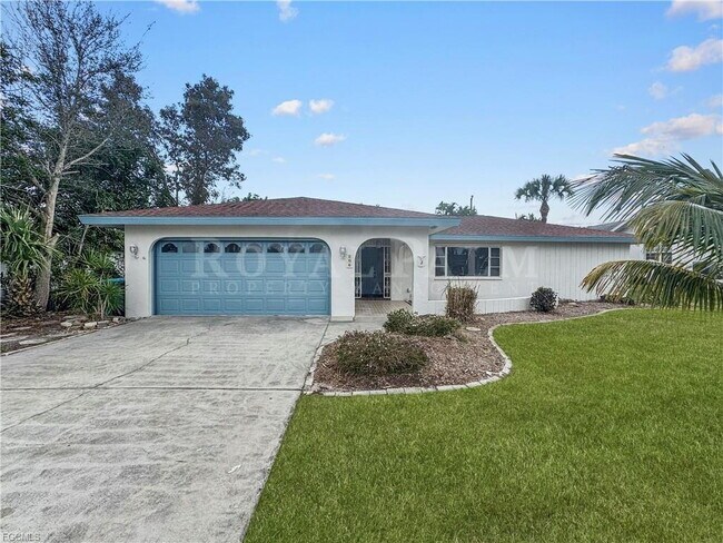 Building Photo - 3 Bed | 2 Bath Home on SE 46th Terrace – Space to Live, Room to Breathe