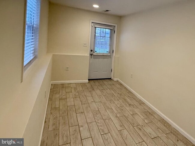 Building Photo - 5421 8th St NW