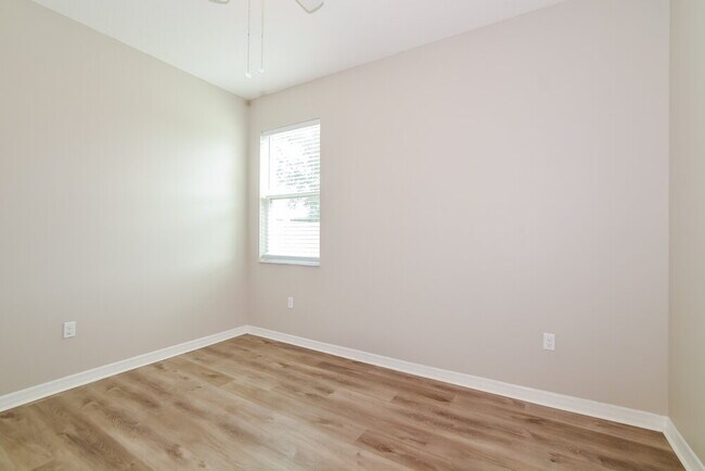 Building Photo - 4854 Terra Sole Pl