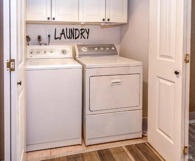 Building Photo - 300 Kathy Ellen Dr