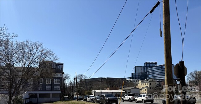 Building Photo - 301 E Tremont Ave