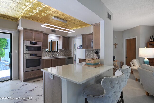 Building Photo - 272 Aquarina Blvd