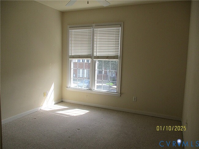 Building Photo - 4127 San Marco Dr