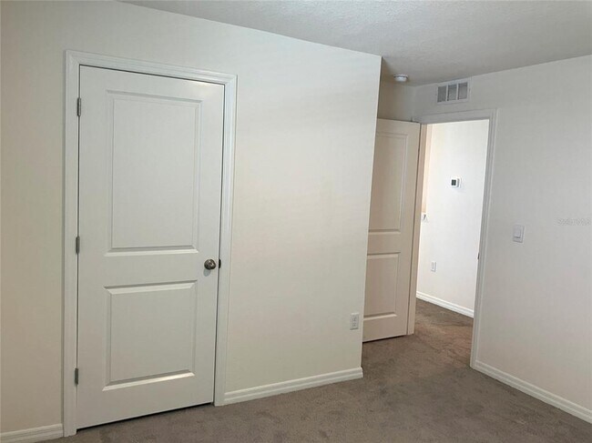 Building Photo - 11889 Downy Birch Dr