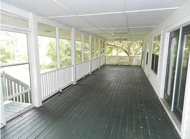 Building Photo - 1886 Lodgepole Dr