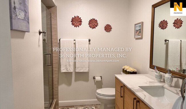 Building Photo - Lovely Fully Remodeled Forest Grove Condo ...
