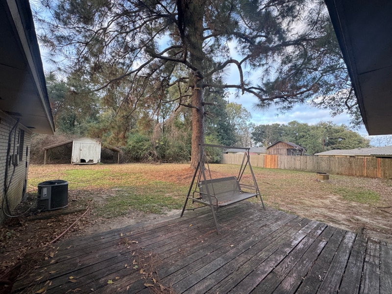 Building Photo - 300 Belle Homme Dr