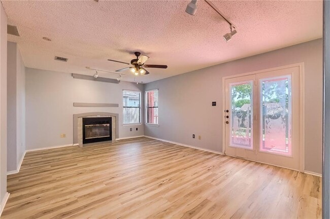 Building Photo - 15025 Wells Port Dr
