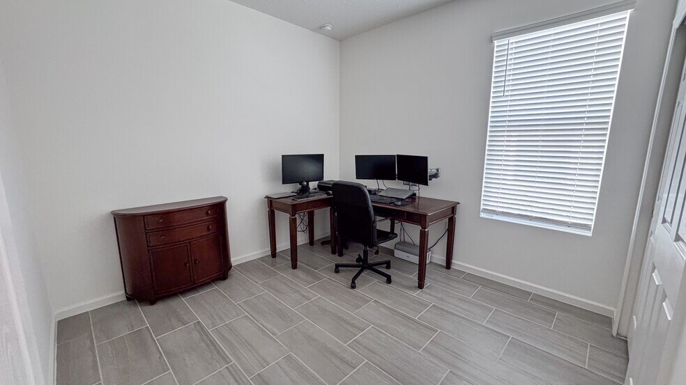 Bedroom 4 - 2463 Middlebury Dr SE