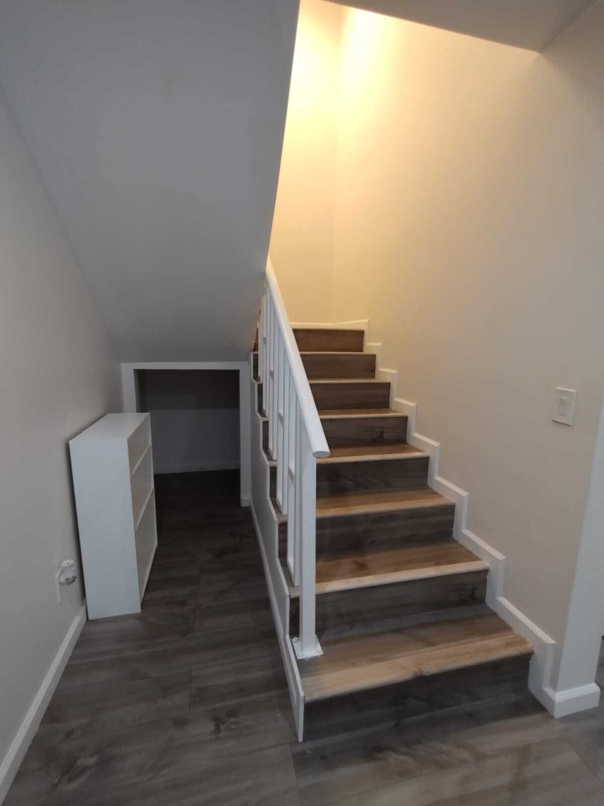 Building Photo - 5837 Riverton Ave
