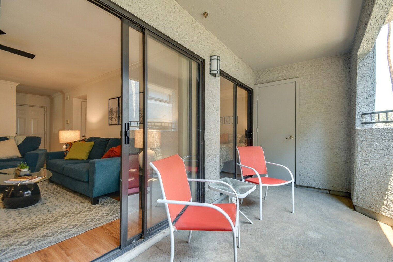 Building Photo - 2025 E Campbell Ave