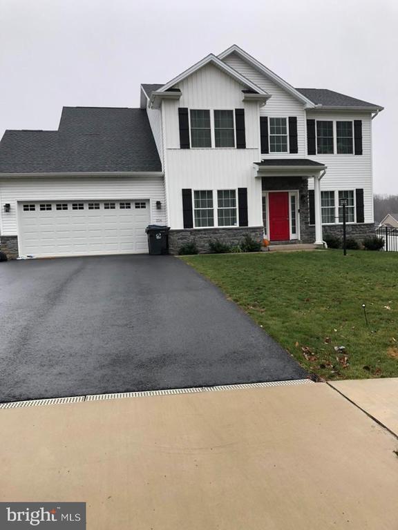 Primary Photo - 224 Westgate Dr