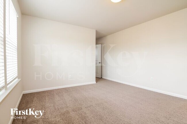 Building Photo - 304 Ashborne Ln
