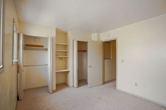 Building Photo - 1303 Wertland St