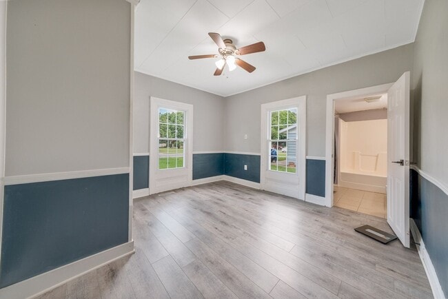 Building Photo - 2 Bedroom / 2 Bathroom House in Tuscola