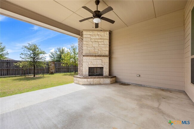 Building Photo - 109 Raven Dr