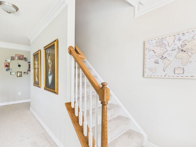 Building Photo - 12106 Golden Aster Terrace