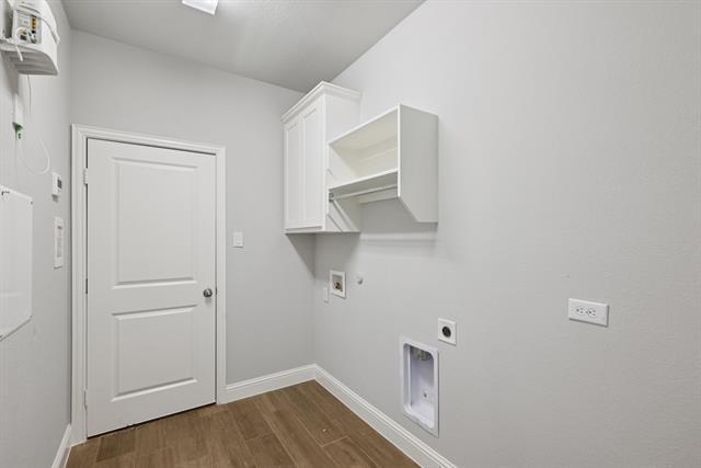 Building Photo - 1709 Everitt Trail