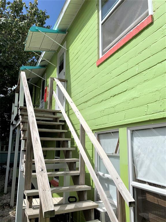 Building Photo - 61 81st Ave