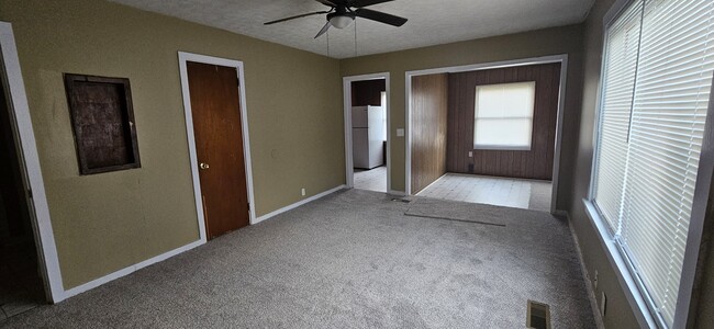 Building Photo - 816 Meridian St