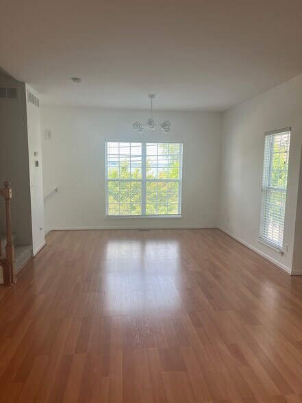 Building Photo - 1543 Cass Lake Rd