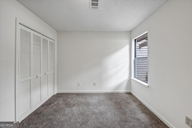 Building Photo - 4818 Terrace Green Trce
