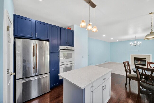 Building Photo - 2743 Rourke Dr