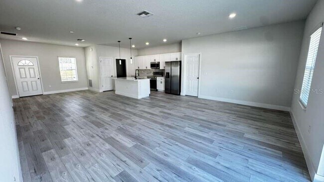 Building Photo - 17046 SW 44th Cir