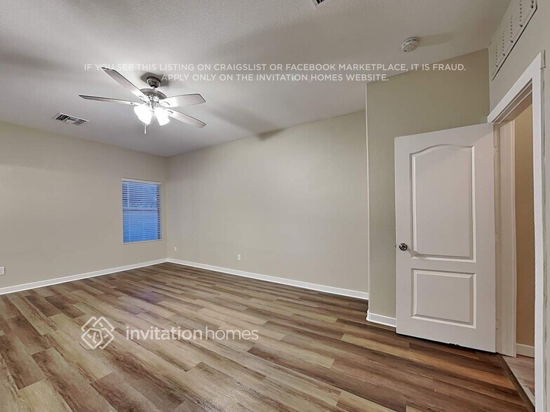 Building Photo - 33753 W Camp River Rd