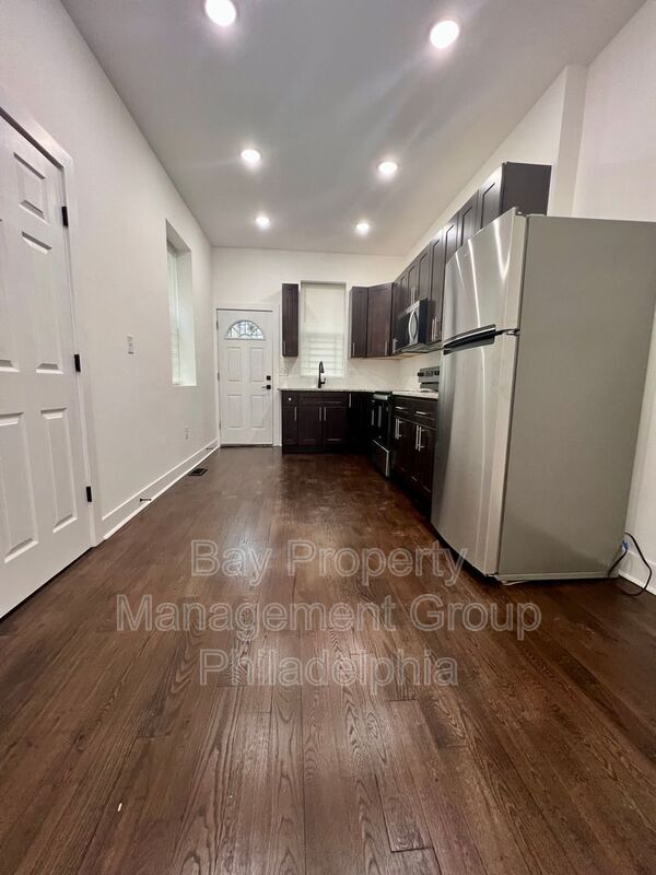 Building Photo - 2830 W Harold St