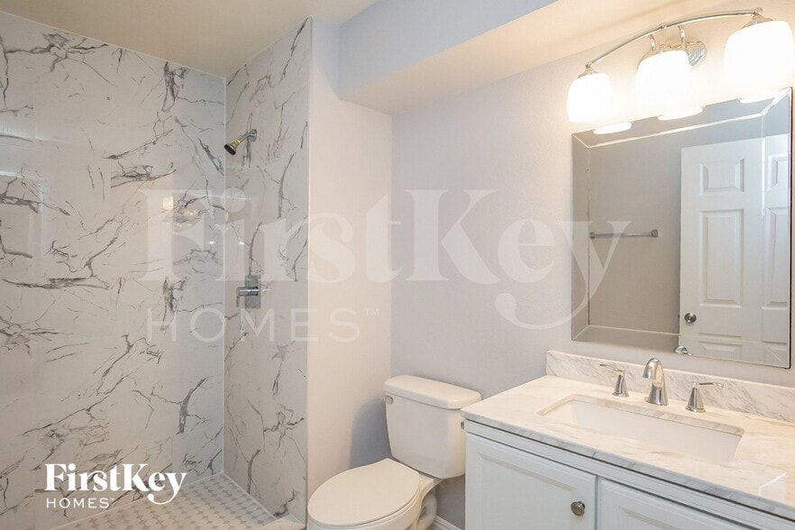 Building Photo - 3800 San Angelo Ave