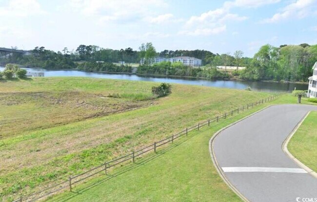 Building Photo - 208 Landing Rd