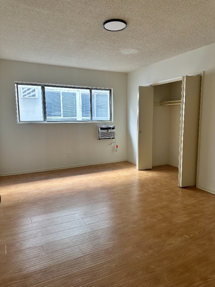 Building Photo - 510 Orlando Ave