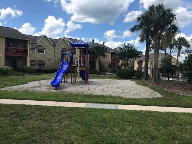 Building Photo - 3756 Idlebrook Cir