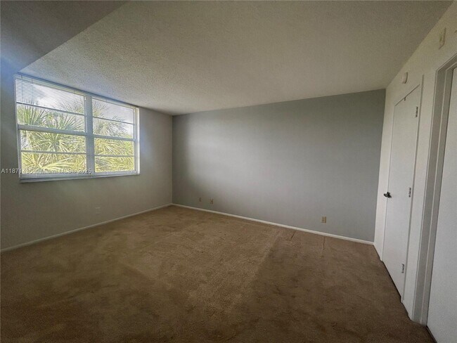 Building Photo - 3993 Cypress Reach Ct