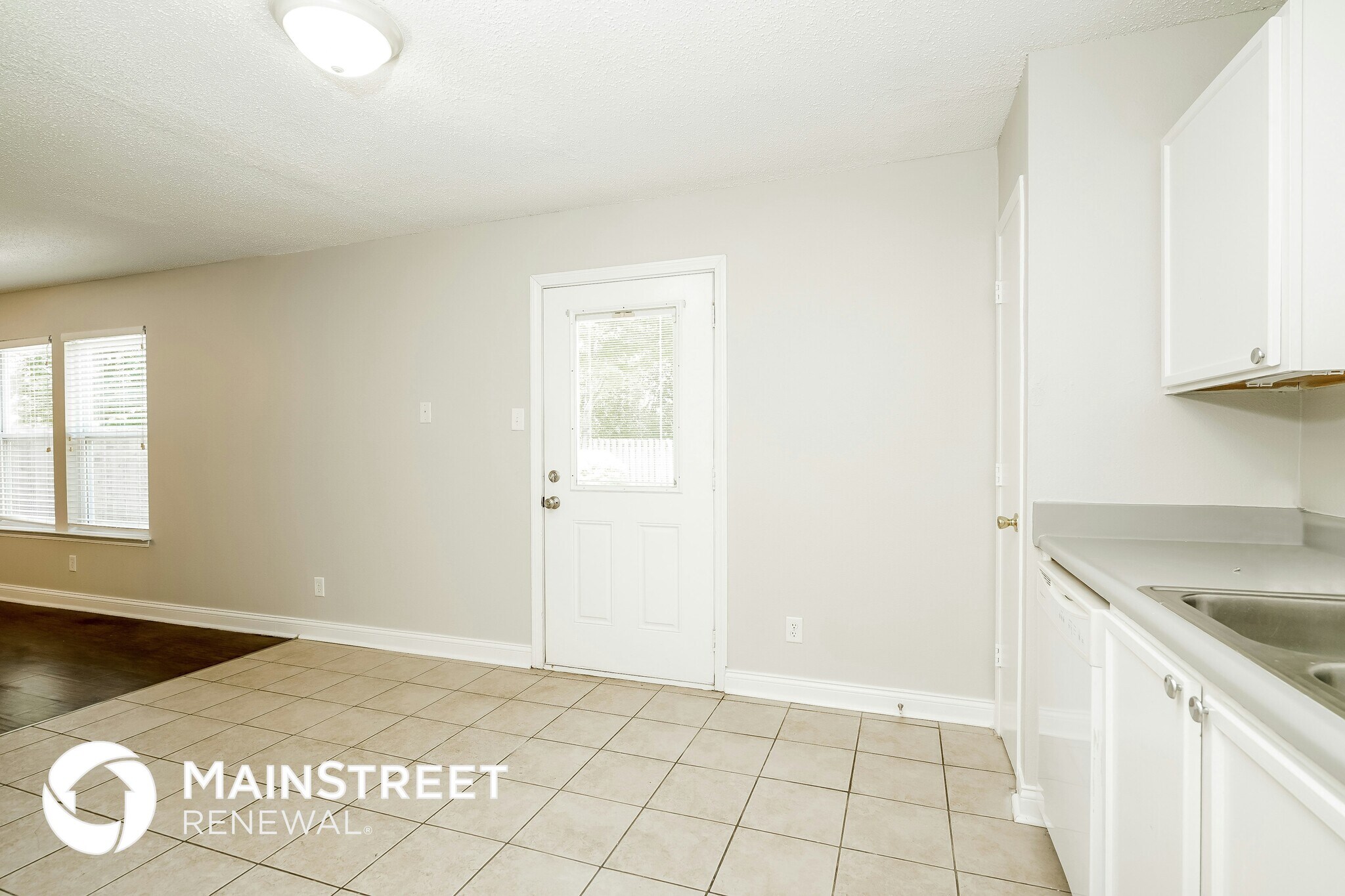 Building Photo - 14665 White Tail Run