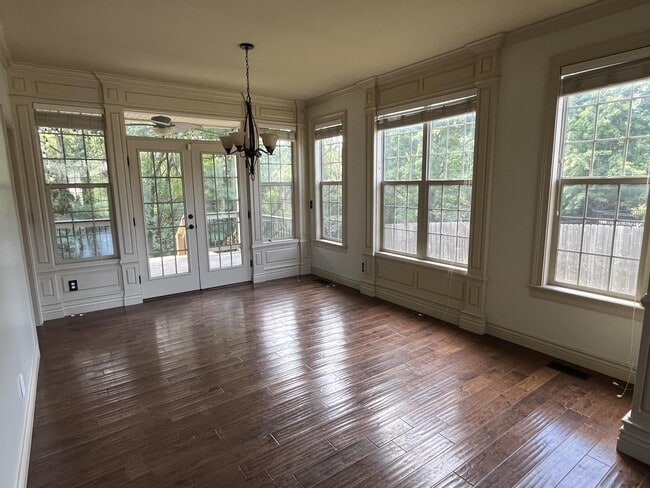 Building Photo - 2606 Stratford Chase Cir