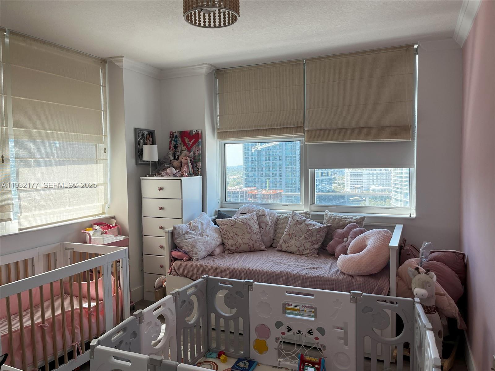 Building Photo - 31 SE 5th St