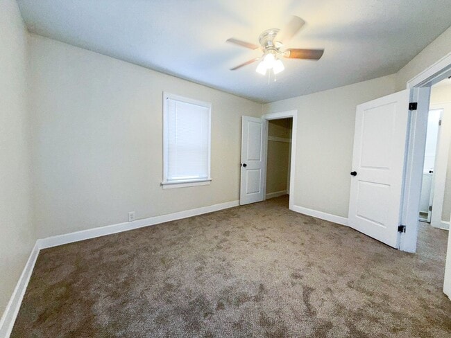 Building Photo - Gorgeous 3BR Renovation with Stylish Updates and Plenty of Space!