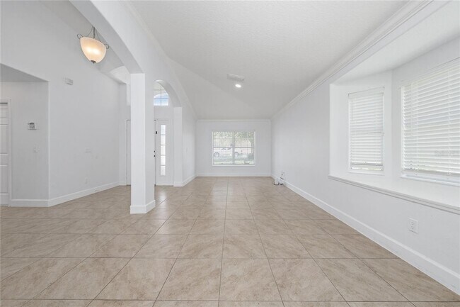Building Photo - 2336 Natoma Blvd