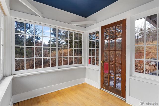 Building Photo - 48 Lincoln Ave