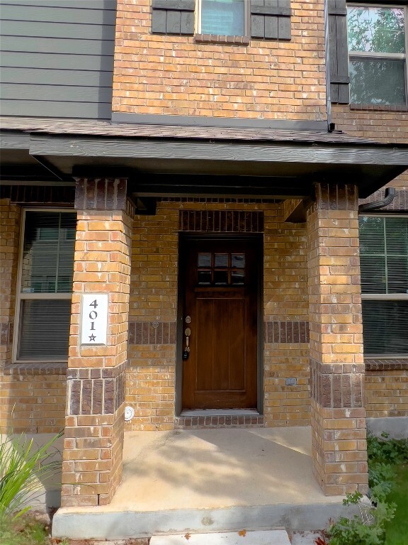Building Photo - 7220 Wyoming Springs Dr