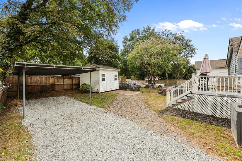 Building Photo - 105 McGill Ave NW