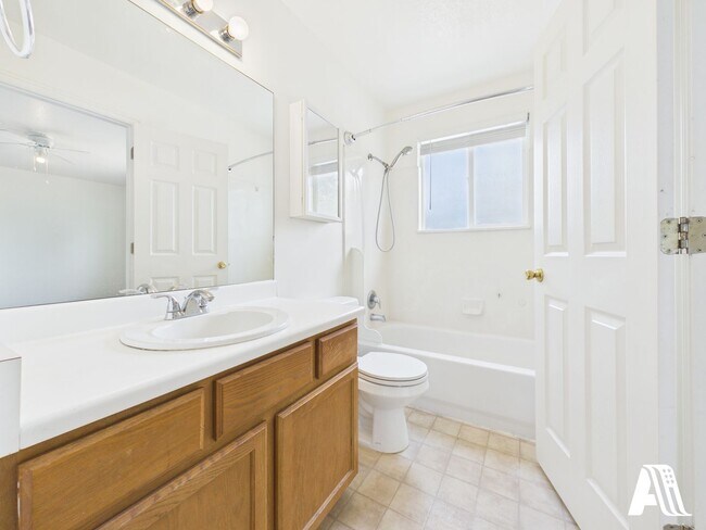 Building Photo - Gorgeous 4 bed 2 bath home in Heber